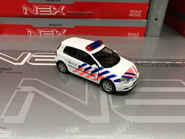 DCPB Volkswagen Golf V NL Politie (Doos a 12 stuks)