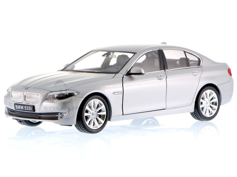 BMW 535i 2010 Zilver