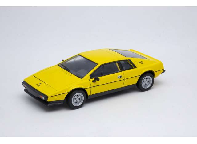 Lotus Esprit type79 Geel - 1:24