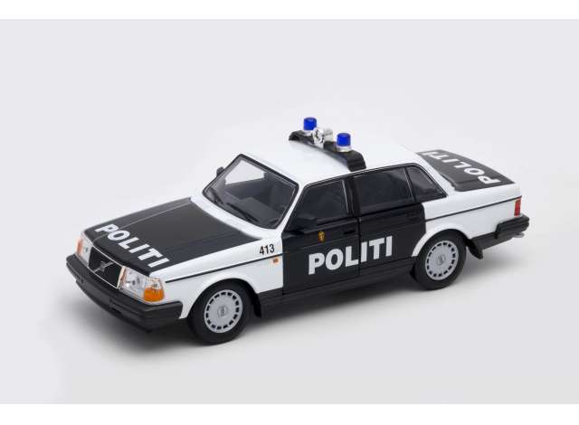 Volvo 240 GL Norway Police Zwart/Wit - 1:24