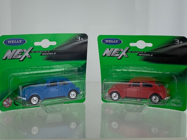 Volkswagen Kever Set Rood + Blauw - 1:60