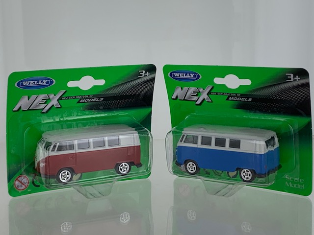 Volkswagen T1 Samba Set Rood + Blauw - 1:60