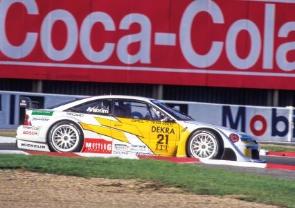 Opel Calibra V6 4x4 Team Joest No.21 DTM/ITC 1995 N. Amorim - 1:18