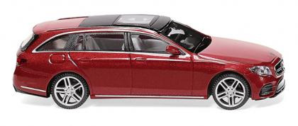 Mercedes-Benz E-Klasse S213 AMG Hyacinthrot Metallic - 1:87
